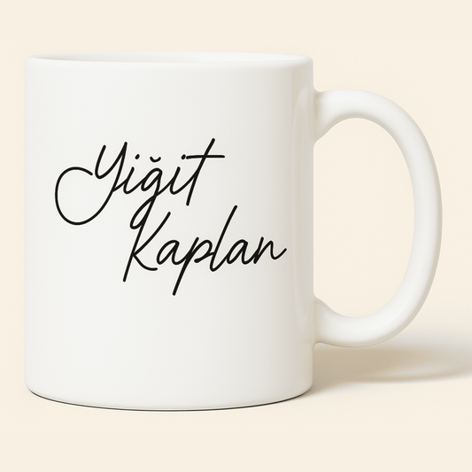 El Yazısı Detaylı İsme Özel Porselen Kupa - 300ml